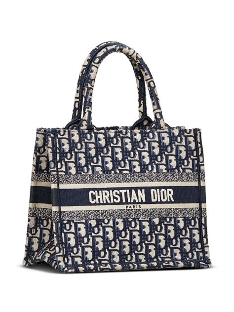 christian dior reisetasche logo|Christian Dior tote bag.